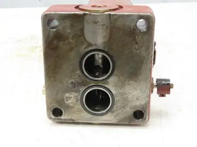 Used SCHROEDER _UNKNOWN_ Parts (Hydraulics and Pneumatics) Indiana US | Arrow Industrial #636207