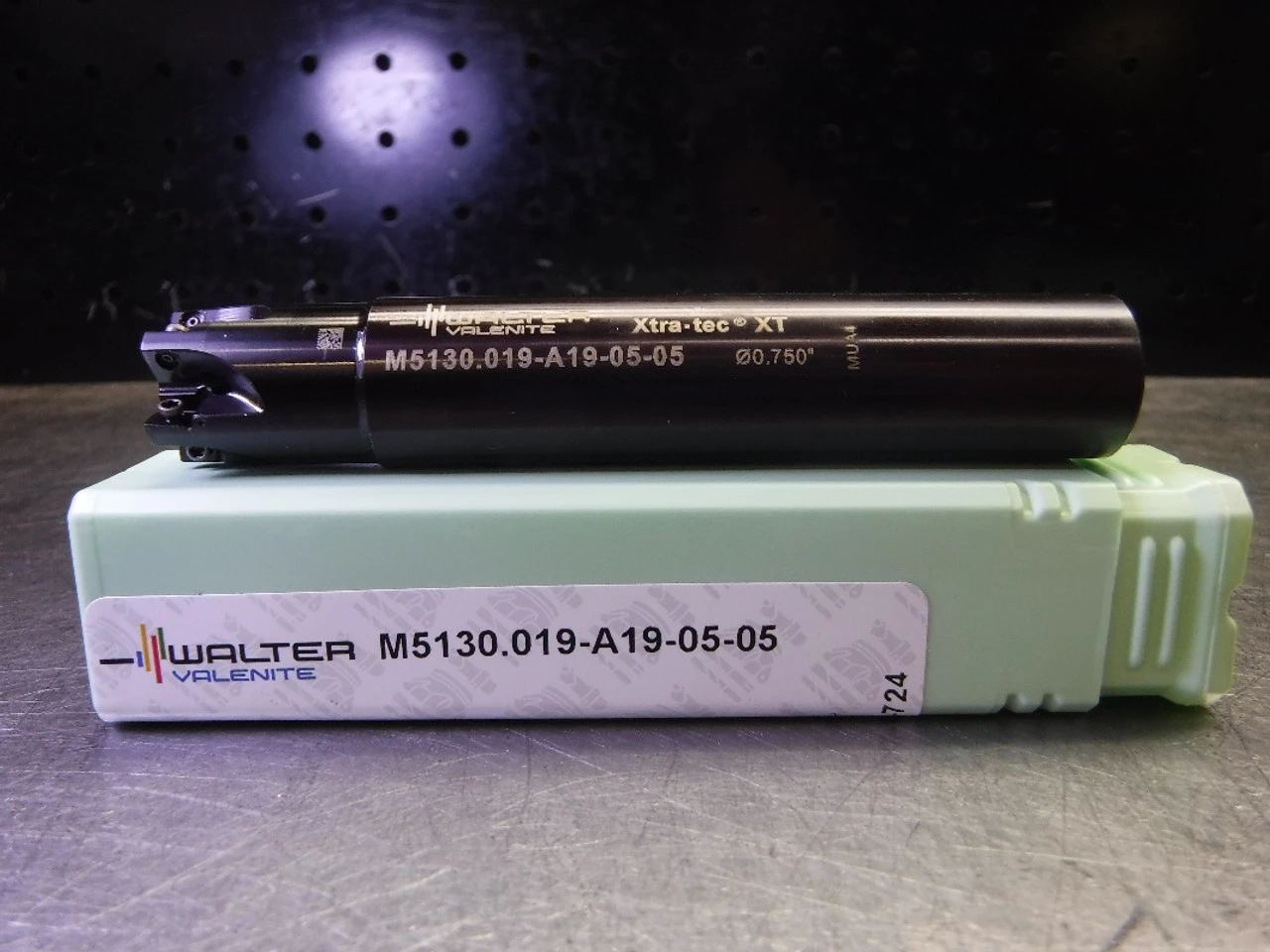 Walter Valenite 3/4" Indexable Endmill 3/4" Shank M5130.019-A19-05-05 (LOC2917A)