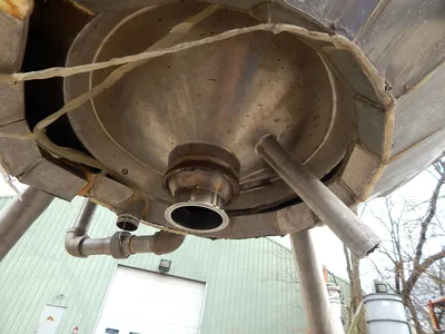 USED 200 GALLON JACKETED MIXING TANK 200 GALLON