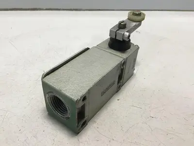 USED TELEMECANIQUE C2JK05