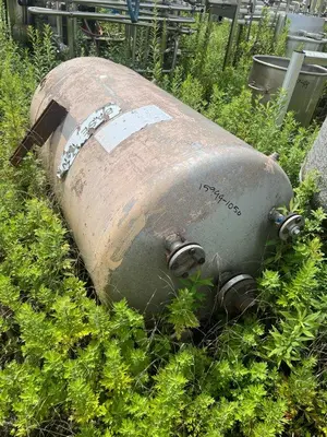 _UNKNOWN_ _UNKNOWN_ Tank S/S - 0 to 999 Gal. (H=height, L=length) | Perry Equipment (1)