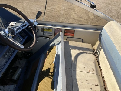 Used 1988 SEA RAY SORRENTO 25 Boats (Misc) Michigan US | Miedema Asset Management Group #1384746