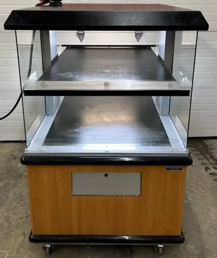 Used _UNKNOWN_ DILW4H. Heated Cabinets & Displays Michigan US | Grocery Equipment Sales #1068783