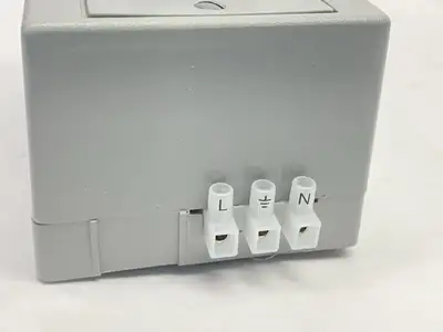 USED HUBBELL DIN RAIL UTILITY BOX COMPLETE UNIT TVSS DIN RAIL BOX 15A TVSS