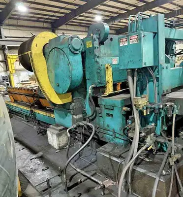 74" x 0.375" x 60,000 Lb Herr Voss Cut To Length Line
