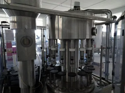 USED Clifom Filling  machine