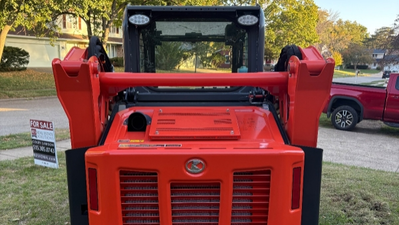 USED 2025 Kubota SVL65-2