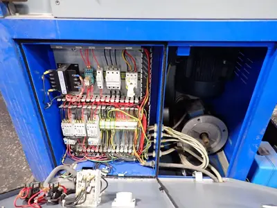 USED 1999 SAF CURVATRICI DS 60 HV