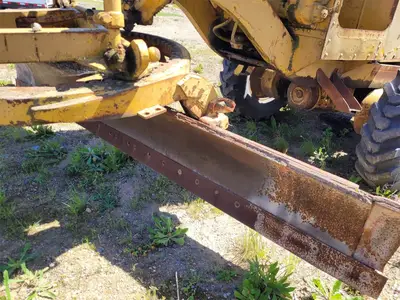 USED 1952 CATERPILLAR 12