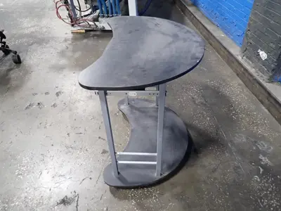 31" X 18" Mobile Computer Desk