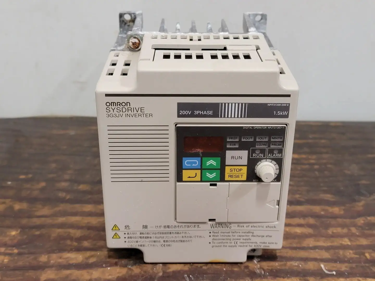 USED OMRON 3G3JV-A2015