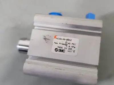 USED SMC NCQ2L40-25DZ