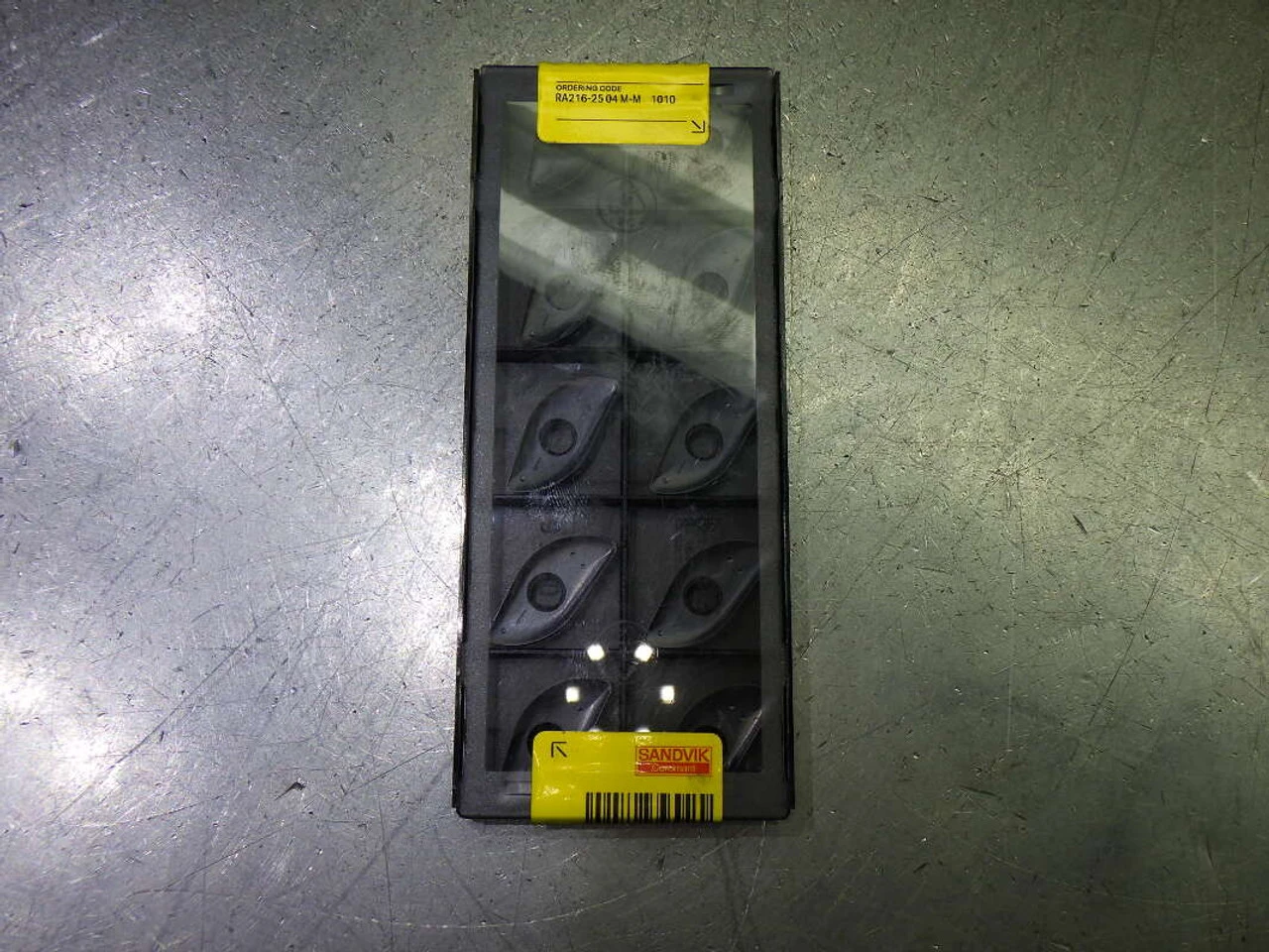 Sandvik Carbide Milling Inserts QTY10 RA216-25 04 M-M 1010 (LOC1318C)