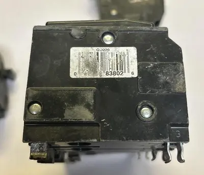 Used SQUARE D QO220 Switchgears Ohio US | Surplus Asset Holdings #1185391
