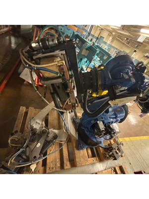 USED 2014 YASKAWA MOTOMAN-ES200D
