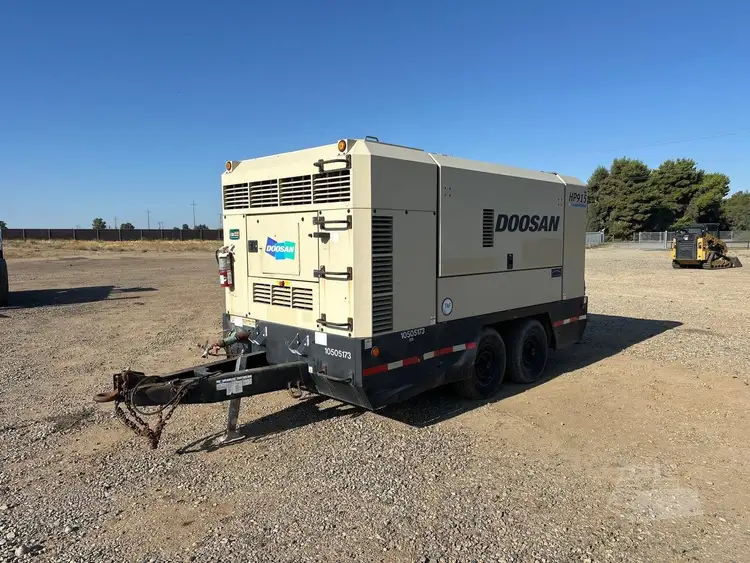 Used 2015 DOOSAN HP915 Air Compressors, Portable California US | Mittry Construction #1363495