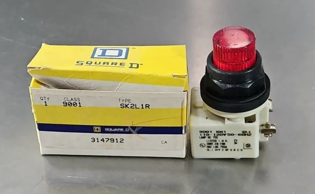 Square D 9001 SK2L1R Push Button. Loc4D-23