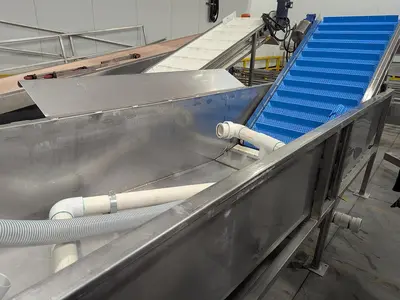 Bubbler Tank Conveyor