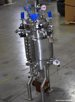 Used PRECISION STAINLESS 30 LITER Stainless Steel Tanks Illinois US | Aaron Equipment #85918