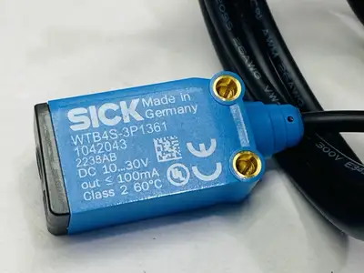 WTB4S-3P1361, 1042043 | Sick WTB4S-3P1361 Photoelectric Sensor 1042043 - New Other