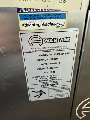 ADVANTAGE ENGINEERING WATER-CIRCULATING TEMPERATURE CONTROL UNIT. STOCK # 1116224
