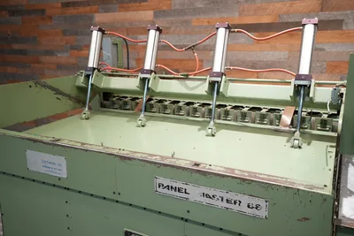 Raytherm PM 88 Feed Thru Radio Frequency Gluer w/Infeed Table