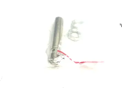 872C-M4BP12-D4 | Allen Bradley  Ser. F Inductive Proximity Sensor 4mm Sense Distan. - New