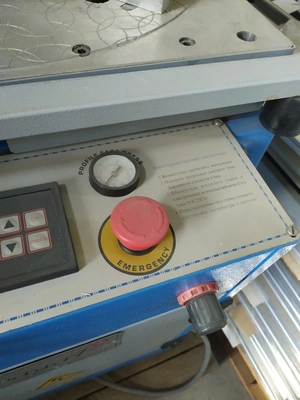 SONMEZ MAKINA  PVC Welding Machine, excellent condition, very slightely used, OFFERS INVITED
