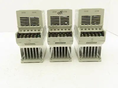 Allen Bradley 160-BA04NSF1 Speed Controller 380-460V 4.6A 2HP Ser.C Lot of 3