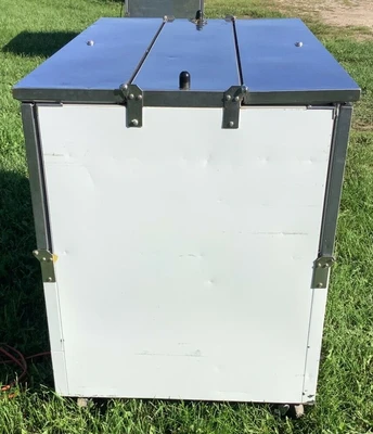 USED Beverage-Air ST49N.