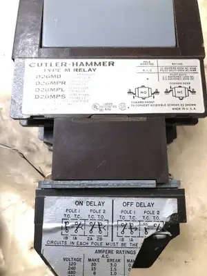 Cutler-Hammer Type M Control Relay 10A 600VAC