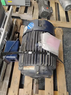 CMC DVJ-284THFPA8028AA-R143-L A.C. Motors | ESS Industrial Equipment Sales (1)