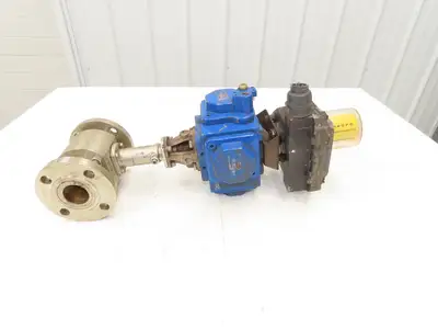 Compact II C30 SR-2C 1/4 Turn Ball Valve Actuator 1-1/2" SS ANSI 150 W/ Switch