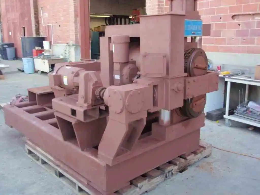 USED KOMAREK B300