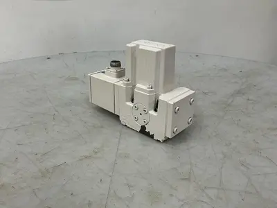 USED MOOG D661-5009