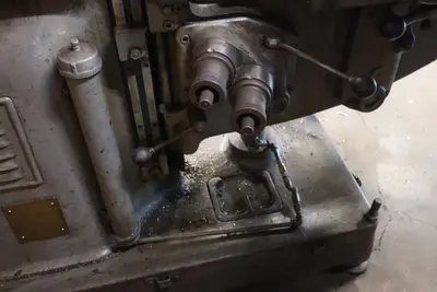 1941 CINCINNATI MILLING MACHINE CO ER #3 Manual Milling | MD Equipment Services LLC (19)