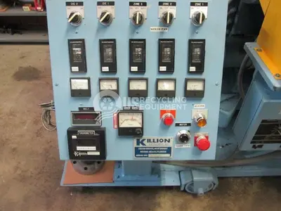 USED KILLON DAVIS 2-1/2" HOT MELT RUBBER EXTRUDER