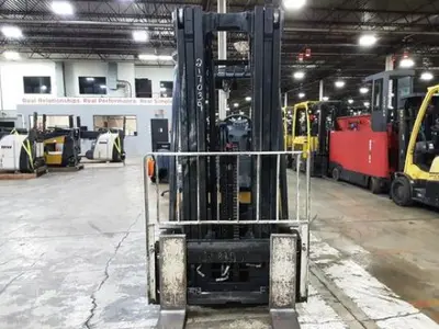 USED 2018 YALE GLC080