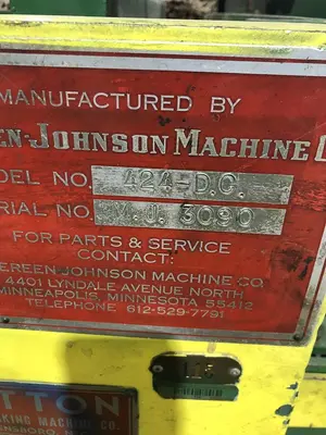 MEREEN JOHNSON "424-DC" 24” DIP CHAIN GANG RIPSAW