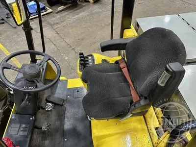 Used 2018 HOIST E300 4-Wheel Sit down Electric Counterbalance Forklifts Illinois US | Forklift Exchange #1274626
