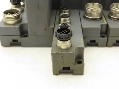 Used TURCK _UNKNOWN_ Robot Parts Indiana US | Arrow Industrial #1316813