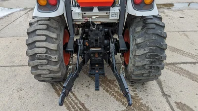 USED 2010 BOBCAT CT230