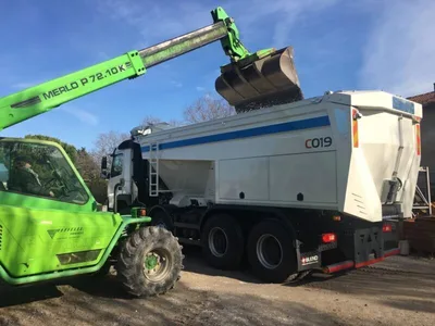 Blend C019 Live Bottom Material Handler | Iron Listing (2)