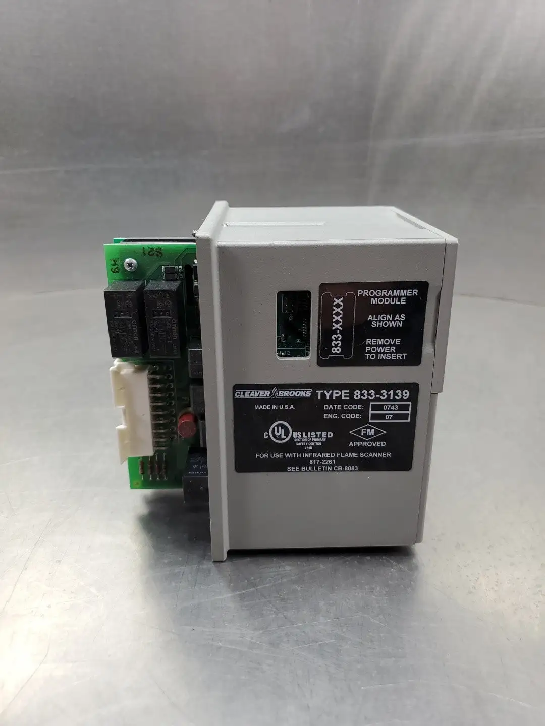 USED Cleaver Brooks Type 833-3139 Flame Safeguard Fireye Chassis