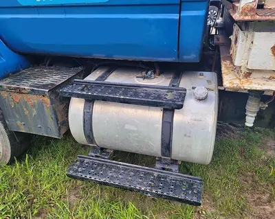 Used 1994 CHEVY KODIAK WATER TRUCK & 750CFM/250PSI AIR COMPRESSOR Water Trucks California US | East West Machinery & Drilling #1417091