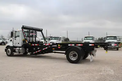 New | in-Stock 2027 MACK MD7 Rolloff Trucks Texas US | Roll Off Truck World #1491876