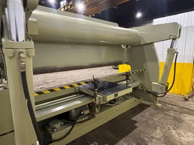 250 TON X 12' ACCURPRESS MODEL #725012 HYDRAULIC PRESS BRAKE: YOBRO #24251