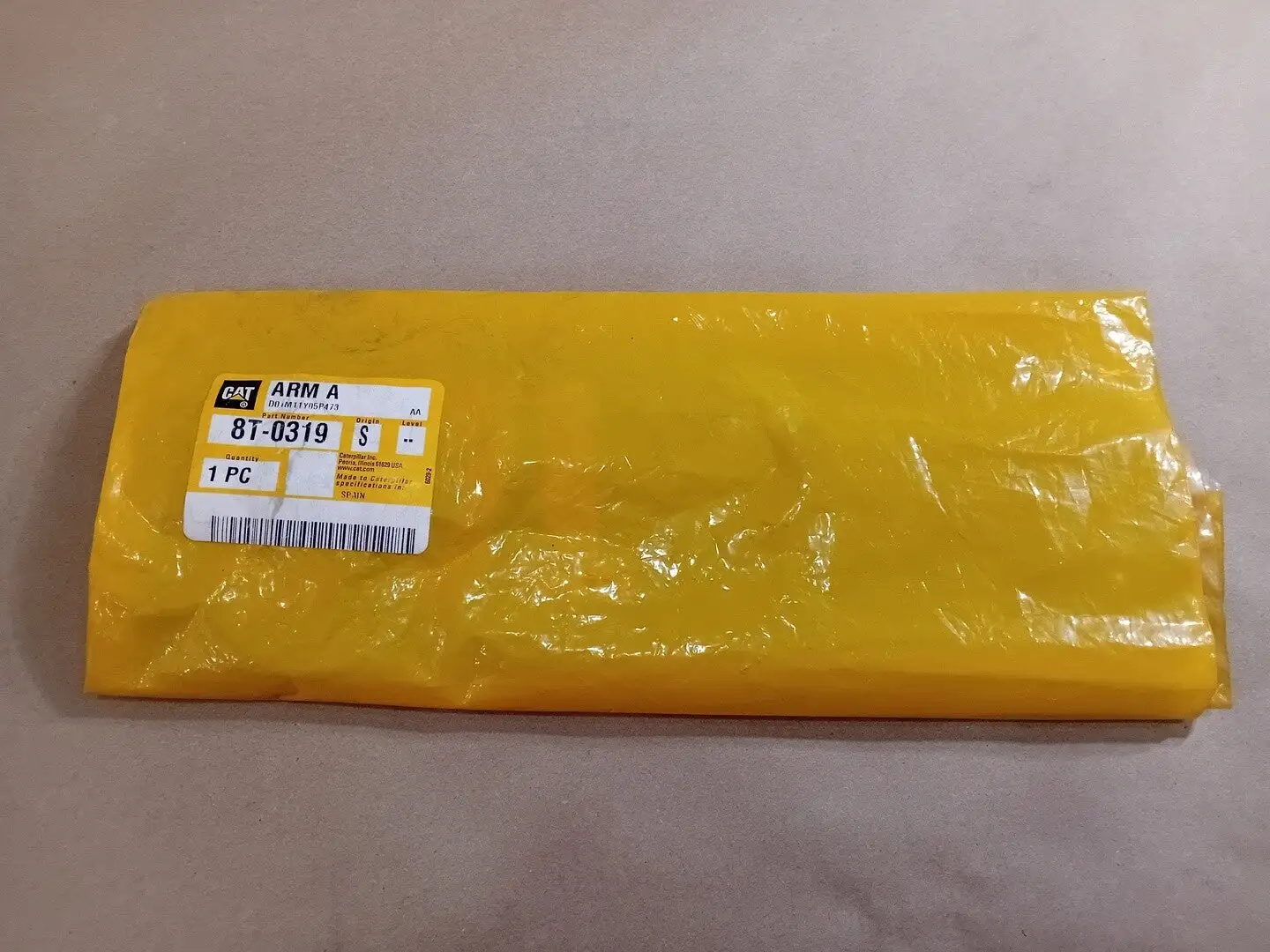 NEW CATERPILLAR 8T-0319