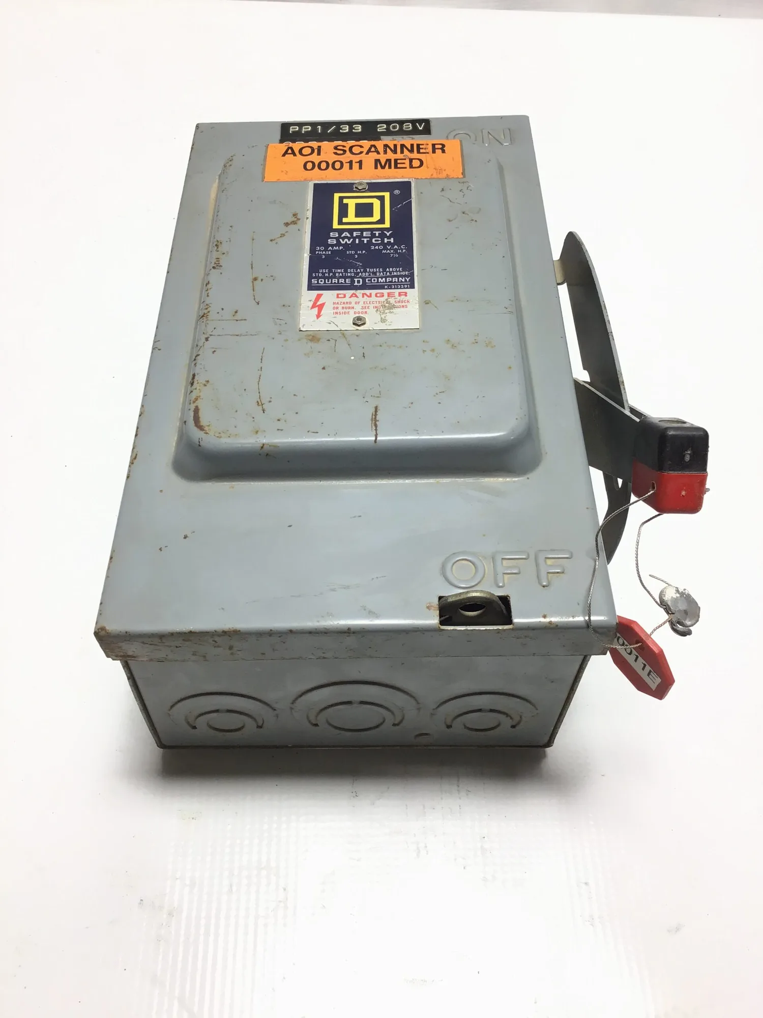 Square D H321N Heavy Duty Safety Disconnect Switch 30A 600V 3-Pole NEMA 1