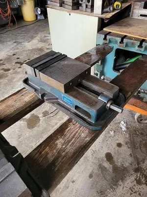 USED KURT D80